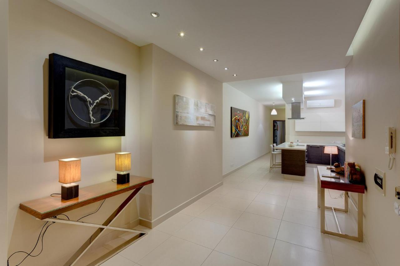 Luxury Apartment, Prime Location In St Julians Saint Julian's エクステリア 写真